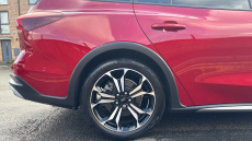 Ford Focus 1.0 EcoBoost Hybrid mHEV 155 Active X 5dr Auto Petrol Hatchback